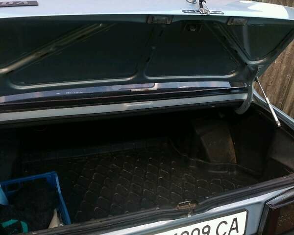 Сірий ВАЗ 21099, об'ємом двигуна 1.5 л та пробігом 68 тис. км за 2000 $, фото 1 на Automoto.ua