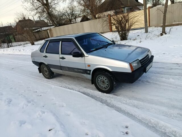 Сірий ВАЗ 21099, об'ємом двигуна 1.5 л та пробігом 250 тис. км за 1700 $, фото 1 на Automoto.ua