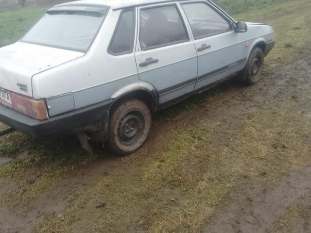 Серый ВАЗ 21099, объемом двигателя 1.5 л и пробегом 20 тыс. км за 546 $, фото 1 на Automoto.ua