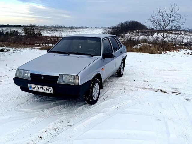 Сірий ВАЗ 21099, об'ємом двигуна 1.5 л та пробігом 0 тис. км за 1100 $, фото 1 на Automoto.ua