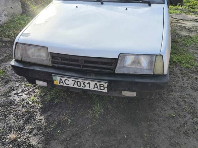 Сірий ВАЗ 21099, об'ємом двигуна 1.5 л та пробігом 264 тис. км за 1000 $, фото 1 на Automoto.ua