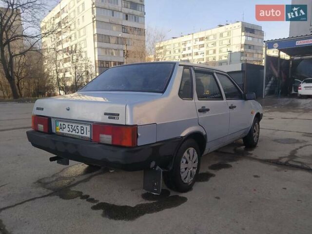 Серый ВАЗ 21099, объемом двигателя 1.6 л и пробегом 183 тыс. км за 1400 $, фото 1 на Automoto.ua