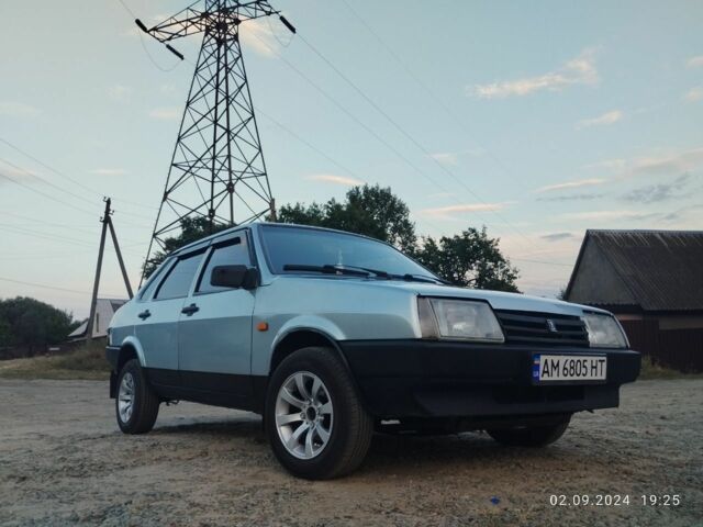 Серый ВАЗ 21099, объемом двигателя 1.5 л и пробегом 233 тыс. км за 2700 $, фото 1 на Automoto.ua