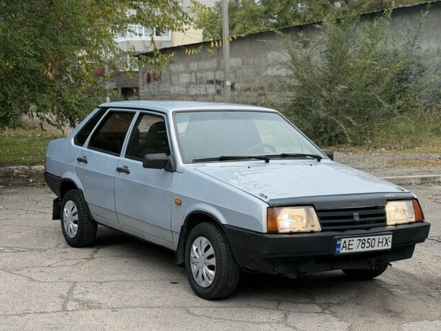 Серый ВАЗ 21099, объемом двигателя 1.5 л и пробегом 262 тыс. км за 1300 $, фото 1 на Automoto.ua