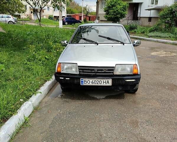 Серый ВАЗ 21099, объемом двигателя 1.5 л и пробегом 150 тыс. км за 1200 $, фото 1 на Automoto.ua