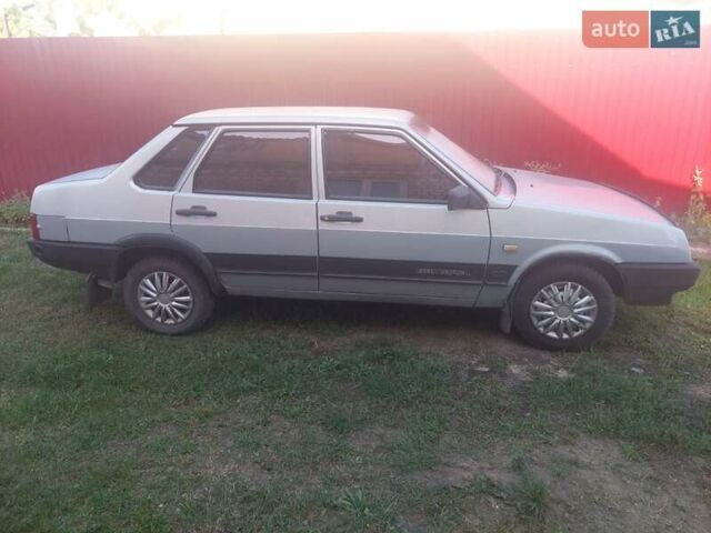 Сірий ВАЗ 21099, об'ємом двигуна 1.5 л та пробігом 154 тис. км за 2500 $, фото 1 на Automoto.ua