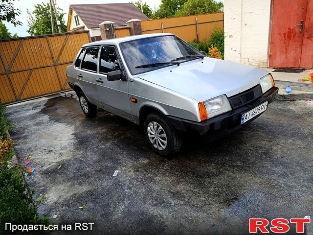 Серый ВАЗ 21099, объемом двигателя 1.5 л и пробегом 235 тыс. км за 900 $, фото 1 на Automoto.ua