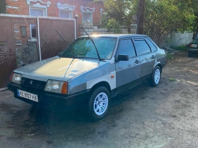 Сірий ВАЗ 21099, об'ємом двигуна 1.5 л та пробігом 150 тис. км за 602 $, фото 1 на Automoto.ua