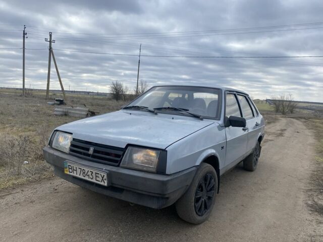 Серый ВАЗ 21099, объемом двигателя 1.6 л и пробегом 177 тыс. км за 1050 $, фото 1 на Automoto.ua