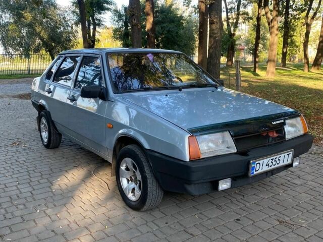 Серый ВАЗ 21099, объемом двигателя 1.5 л и пробегом 1 тыс. км за 1657 $, фото 1 на Automoto.ua