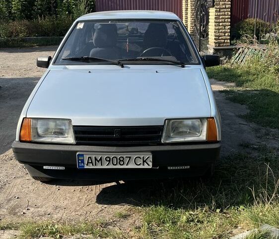 Сірий ВАЗ 21099, об'ємом двигуна 1.5 л та пробігом 245 тис. км за 2001 $, фото 1 на Automoto.ua