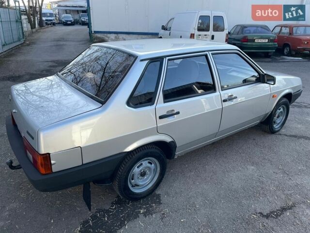Серый ВАЗ 21099, объемом двигателя 1.5 л и пробегом 59 тыс. км за 3200 $, фото 1 на Automoto.ua
