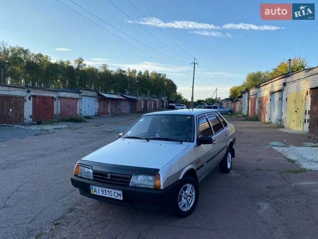 Сірий ВАЗ 21099, об'ємом двигуна 1.6 л та пробігом 117 тис. км за 2850 $, фото 1 на Automoto.ua