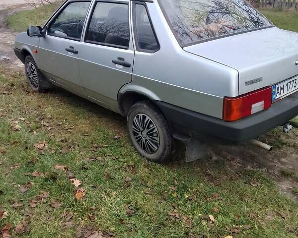 Серый ВАЗ 21099, объемом двигателя 1.5 л и пробегом 130 тыс. км за 1500 $, фото 1 на Automoto.ua