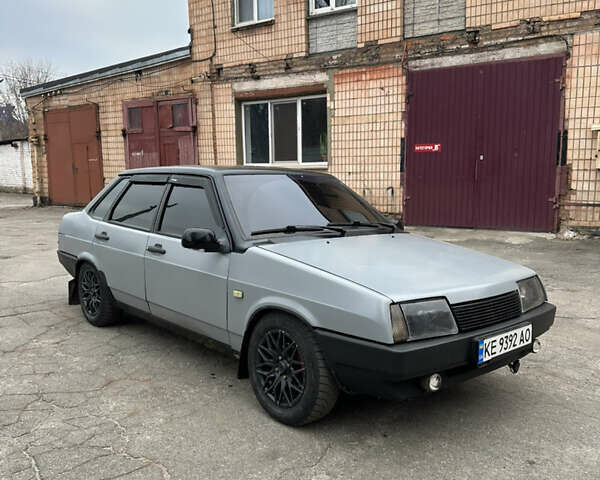 Сірий ВАЗ 21099, об'ємом двигуна 1.5 л та пробігом 360 тис. км за 2400 $, фото 1 на Automoto.ua
