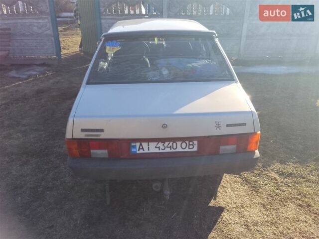 Серый ВАЗ 21099, объемом двигателя 1.5 л и пробегом 320 тыс. км за 1100 $, фото 1 на Automoto.ua