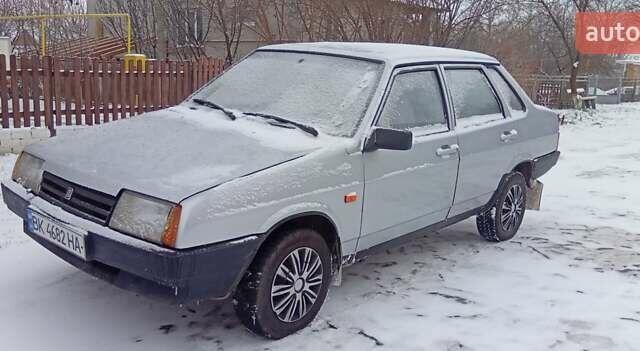 Сірий ВАЗ 21099, об'ємом двигуна 1.5 л та пробігом 180 тис. км за 1000 $, фото 1 на Automoto.ua