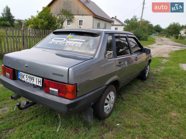 Серый ВАЗ 21099, объемом двигателя 1.5 л и пробегом 127 тыс. км за 1800 $, фото 1 на Automoto.ua