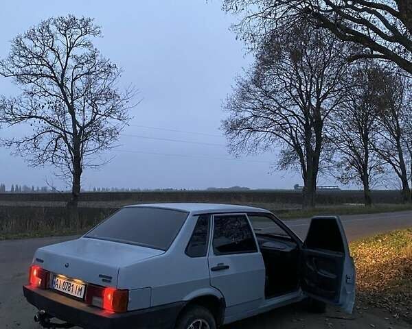 Сірий ВАЗ 21099, об'ємом двигуна 1.5 л та пробігом 180 тис. км за 2000 $, фото 1 на Automoto.ua