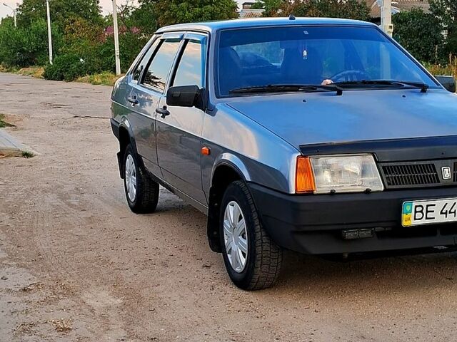 Серый ВАЗ 21099, объемом двигателя 1.5 л и пробегом 153 тыс. км за 2800 $, фото 1 на Automoto.ua