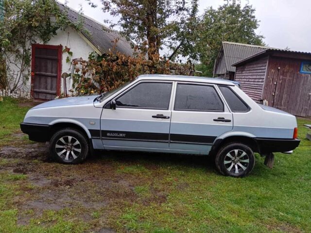 Серый ВАЗ 21099, объемом двигателя 1.6 л и пробегом 153 тыс. км за 1500 $, фото 1 на Automoto.ua