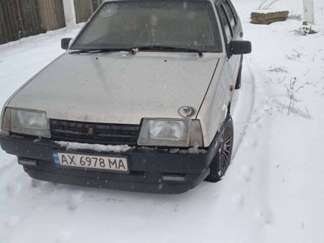 Серый ВАЗ 21099, объемом двигателя 1.5 л и пробегом 230 тыс. км за 1350 $, фото 1 на Automoto.ua