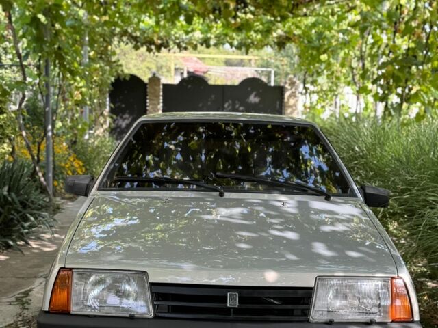 Серый ВАЗ 21099, объемом двигателя 1.5 л и пробегом 200 тыс. км за 1599 $, фото 1 на Automoto.ua