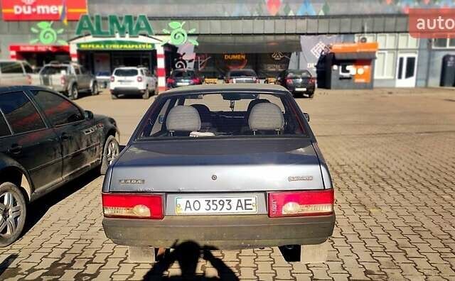 Серый ВАЗ 21099, объемом двигателя 1.5 л и пробегом 230 тыс. км за 2000 $, фото 1 на Automoto.ua