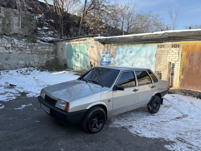 Сірий ВАЗ 21099, об'ємом двигуна 1.5 л та пробігом 86 тис. км за 3100 $, фото 1 на Automoto.ua