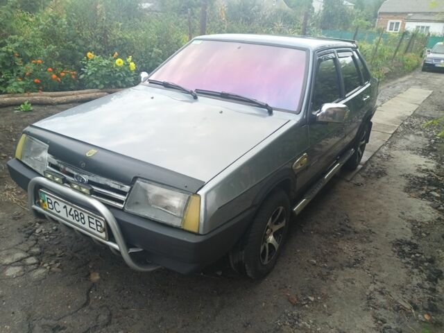 Сірий ВАЗ 21099, об'ємом двигуна 1.5 л та пробігом 200 тис. км за 1551 $, фото 1 на Automoto.ua