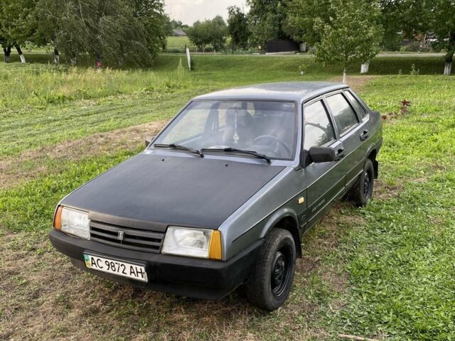 Сірий ВАЗ 21099, об'ємом двигуна 0 л та пробігом 200 тис. км за 1850 $, фото 1 на Automoto.ua