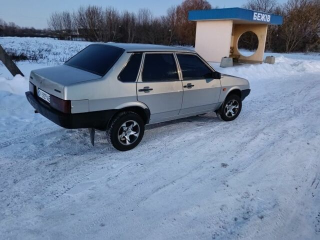 Серый ВАЗ 21099, объемом двигателя 1.5 л и пробегом 100 тыс. км за 2000 $, фото 1 на Automoto.ua