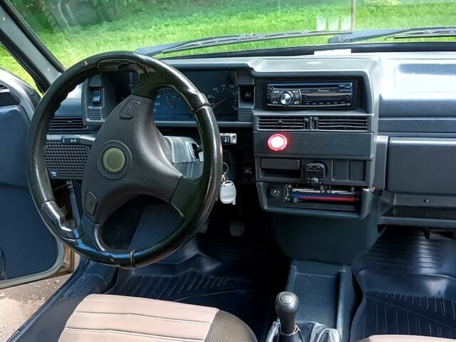 Сірий ВАЗ 21099, об'ємом двигуна 1.5 л та пробігом 130 тис. км за 2500 $, фото 1 на Automoto.ua