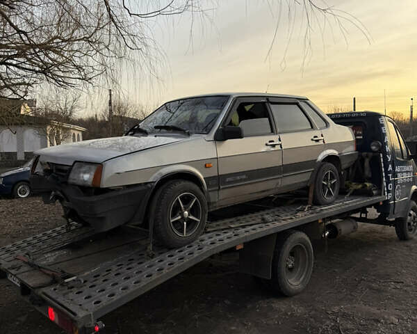 Сірий ВАЗ 21099, об'ємом двигуна 1.6 л та пробігом 250 тис. км за 550 $, фото 1 на Automoto.ua
