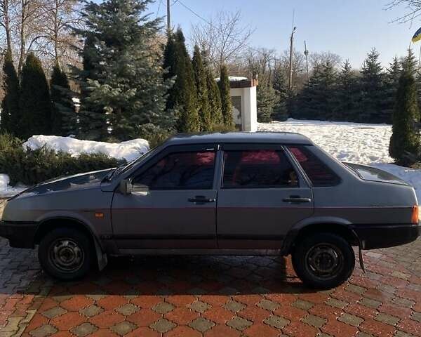 Серый ВАЗ 21099, объемом двигателя 1.5 л и пробегом 130 тыс. км за 1700 $, фото 1 на Automoto.ua