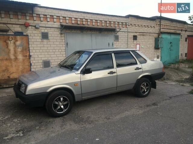 Серый ВАЗ 21099, объемом двигателя 1.5 л и пробегом 197 тыс. км за 2700 $, фото 1 на Automoto.ua