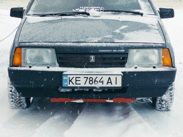 Серый ВАЗ 21099, объемом двигателя 1.5 л и пробегом 210 тыс. км за 3000 $, фото 1 на Automoto.ua