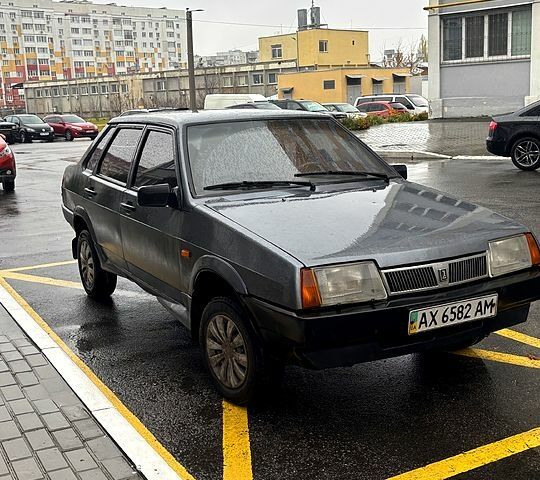 Сірий ВАЗ 21099, об'ємом двигуна 1.5 л та пробігом 0 тис. км за 1400 $, фото 1 на Automoto.ua