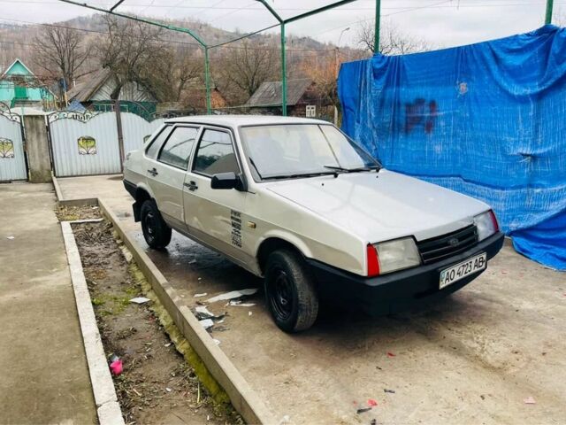 Серый ВАЗ 21099, объемом двигателя 0 л и пробегом 200 тыс. км за 699 $, фото 1 на Automoto.ua