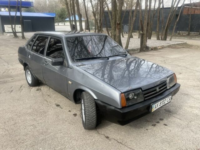 Серый ВАЗ 21099, объемом двигателя 1.5 л и пробегом 150 тыс. км за 1800 $, фото 1 на Automoto.ua