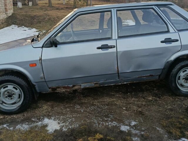 Серый ВАЗ 21099, объемом двигателя 1.5 л и пробегом 139 тыс. км за 700 $, фото 1 на Automoto.ua