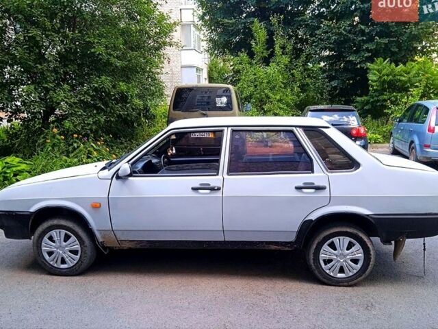 Сірий ВАЗ 21099, об'ємом двигуна 1.5 л та пробігом 300 тис. км за 1600 $, фото 1 на Automoto.ua