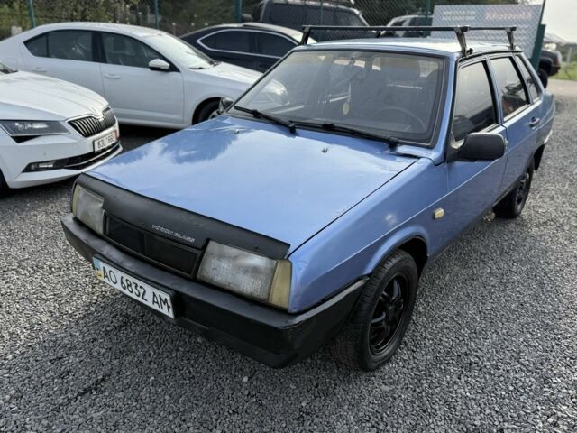 Серый ВАЗ 21099, объемом двигателя 1.6 л и пробегом 180 тыс. км за 700 $, фото 1 на Automoto.ua