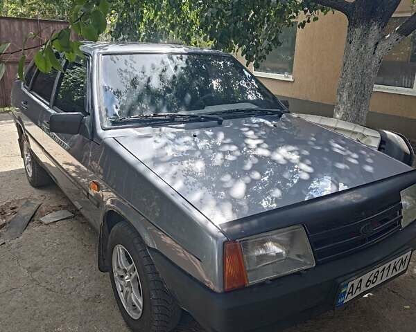 Серый ВАЗ 21099, объемом двигателя 1.5 л и пробегом 173 тыс. км за 1750 $, фото 1 на Automoto.ua