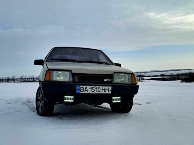 Серый ВАЗ 21099, объемом двигателя 1.5 л и пробегом 185 тыс. км за 1900 $, фото 1 на Automoto.ua