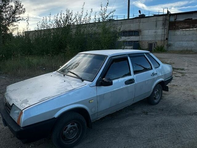 Сірий ВАЗ 21099, об'ємом двигуна 1.5 л та пробігом 250 тис. км за 776 $, фото 1 на Automoto.ua