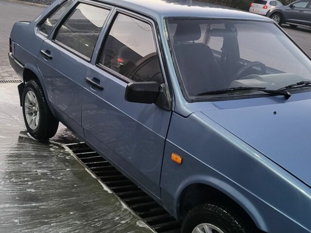 Сірий ВАЗ 21099, об'ємом двигуна 1.5 л та пробігом 170 тис. км за 1750 $, фото 1 на Automoto.ua