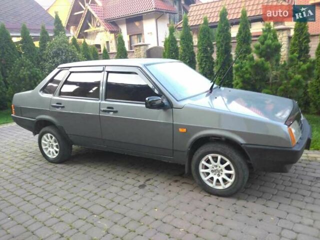 Сірий ВАЗ 21099, об'ємом двигуна 1.5 л та пробігом 154 тис. км за 3000 $, фото 1 на Automoto.ua
