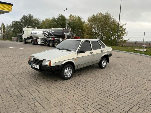 Сірий ВАЗ 21099, об'ємом двигуна 1.5 л та пробігом 190 тис. км за 1300 $, фото 1 на Automoto.ua