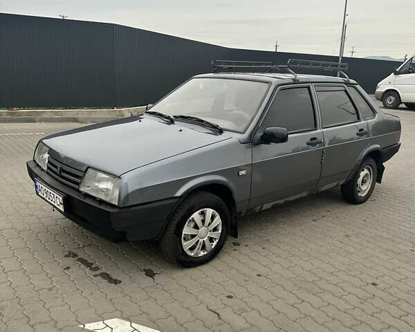 Серый ВАЗ 21099, объемом двигателя 1.6 л и пробегом 152 тыс. км за 1999 $, фото 1 на Automoto.ua